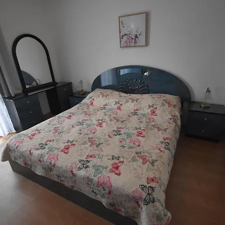 Ivan & Ana Guest house 3*