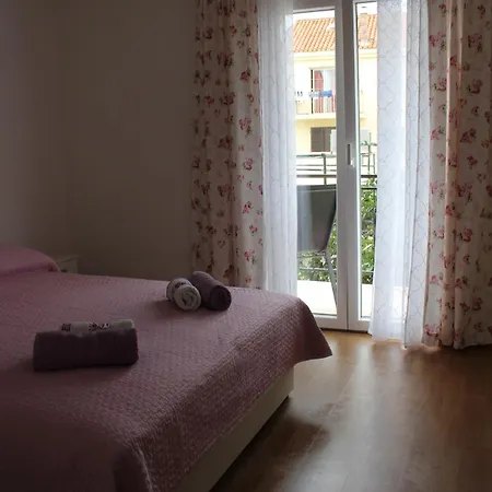 Ivan & Ana 3* كورتْشولا