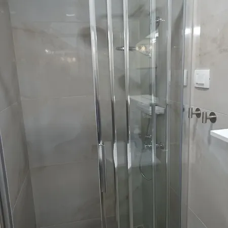 Ivan & Ana 3* كورتْشولا